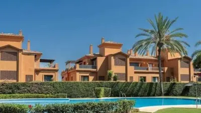 Apartment in El Paraíso-Atalaya-Benamara photo 2