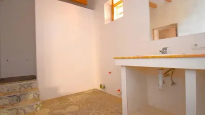 Chalet on Carrer de Joan Mieres photo 19