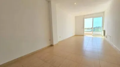 Top-floor apartment in Barri de Mar-Ribes Roges-Plaça de la Sardana photo 7
