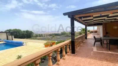 Chalet in La Oliva photo 26