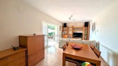 Chalet on Calle Lluisa Usall i Bosch No Number photo 29