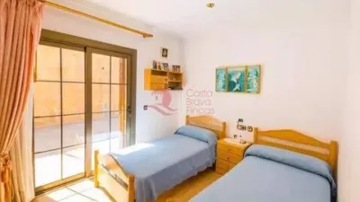 Chalet en Carrer de Víctor Català photo 35