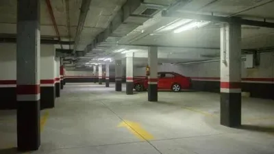 Garaje en venta en Calle Oslo - Vista 2