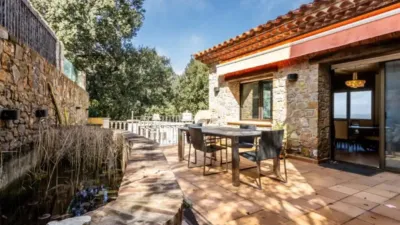 Chalet in Begur photo 30