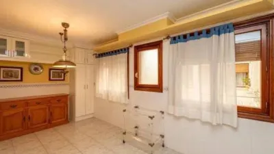 Penthouse in Traditional Centre photo 27