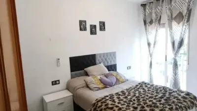Pis – Torrevieja, Urbanización El Chaparral - Més
