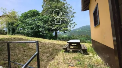 Casa – Salas, Samartín - Más