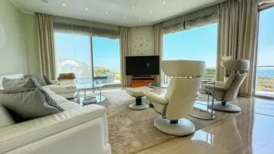 Chalet in La Fustera photo 8