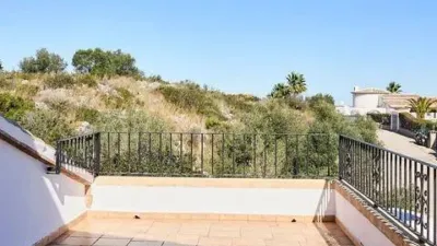 Chalet on Carrer Violetas photo 65