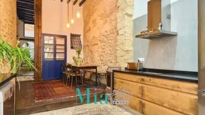 Townhouse in Casco Antiguo-Santa Cruz photo 5