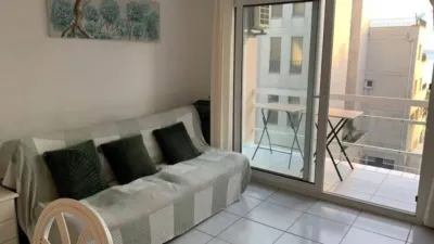 Apartment on Carrer de Joanot Martorell photo 6