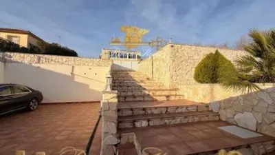 Chalet in Colmenar de Oreja photo 2