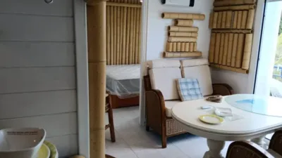 Apartment on Carrer de les Guilleries photo 22