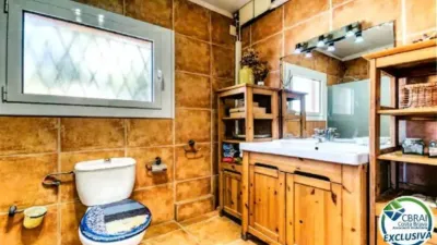 Chalet on Carrer d'Antoni Canals photo 10