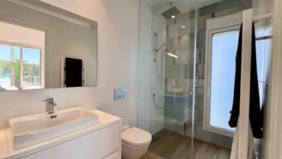 Piso – Orihuela, Residencial Madreselva (Las Colinas Golf) - Más