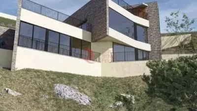 Chalet on Carrer de Joaquim Espalter photo 3