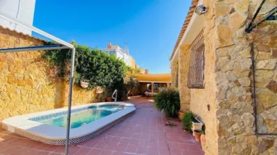Casa – Orihuela, Manzana 1, Lagosol-Sector F-2 - Más