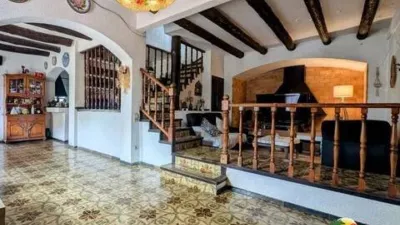 Chalet on Carrer de Berga photo 5