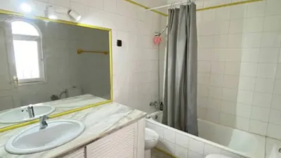 Apartment on Calle de Madrid photo 3