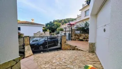 Chalet on Avenida Font de Sant Llorenc No Number photo 29