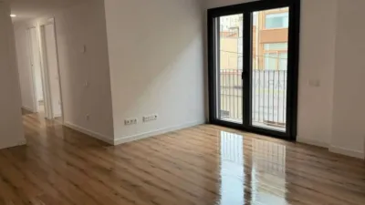 Apartment on Avinguda de la Constitució photo 4