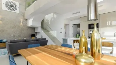 Chalet on N-A Street, -1 photo 16