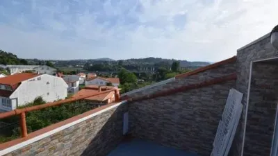 Top floor flat in Rúa Taina photo 26