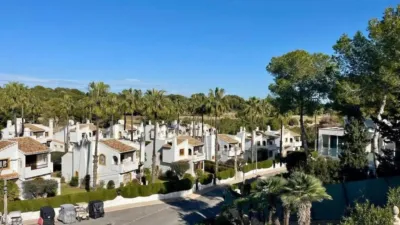 Casa – Orihuela, Villa Martín - Més