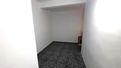 Apartment in Centre photo 12
