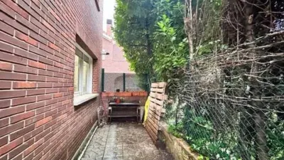 House in Colonia photo 22