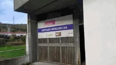 Local comercial en venta en Calle Lugar Galan, 158 - Vista 3