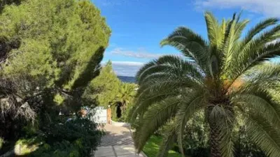 Chalet on Calle de la Alozaina photo 11