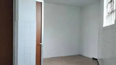 Local comercial en venta en Calle Av As Pias, 22 - Vista 4