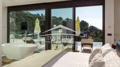 Chalet in Santa Maria de Llorell photo 18