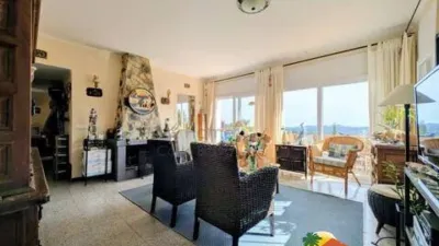 Chalet on Carrer de Osona photo 3