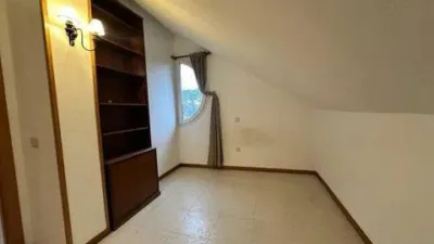 House in Colonia photo 18