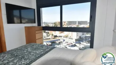 Apartment on Carrer del Cap de la Gola photo 8