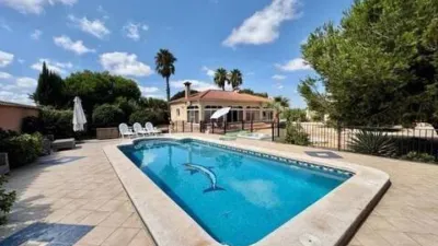 Casa – Dolores - Más