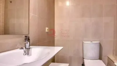 Apartment on Carrer de Cabanyes photo 11