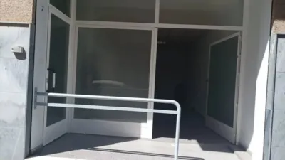Apartment in University Area photo 4