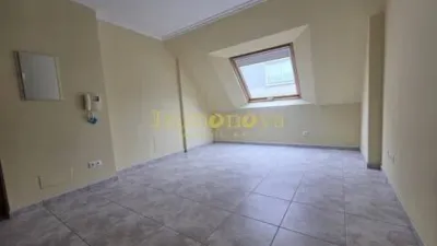 Piso – Malpica, O Camiño do Río, Santo Antonio - Más