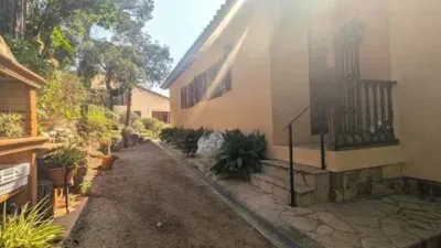 Chalet on Carrer d'Heidelberg photo 32