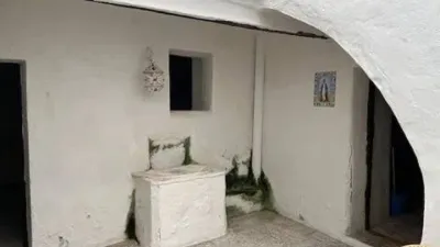 Rustic house on Calle de la Fuente photo 8