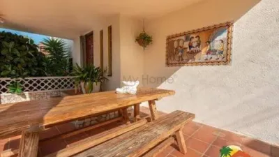 Chalet on Carrer del Mestre Lluis Millet photo 28