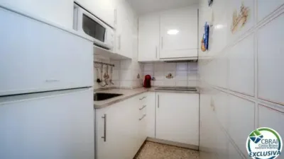Apartment in Passatge Muga Delta photo 7