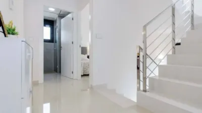 Casa – San Miguel de Salinas, Las Escalericas - Més