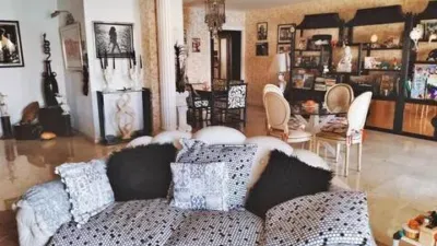 Apartment in Centre photo 8
