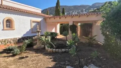 Chalet in Las Adelfas-Benicolada-Garduix photo 5