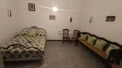 Rustic house in Aliseda photo 13