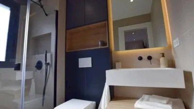 Apartment on N-A Street, -1 photo 17